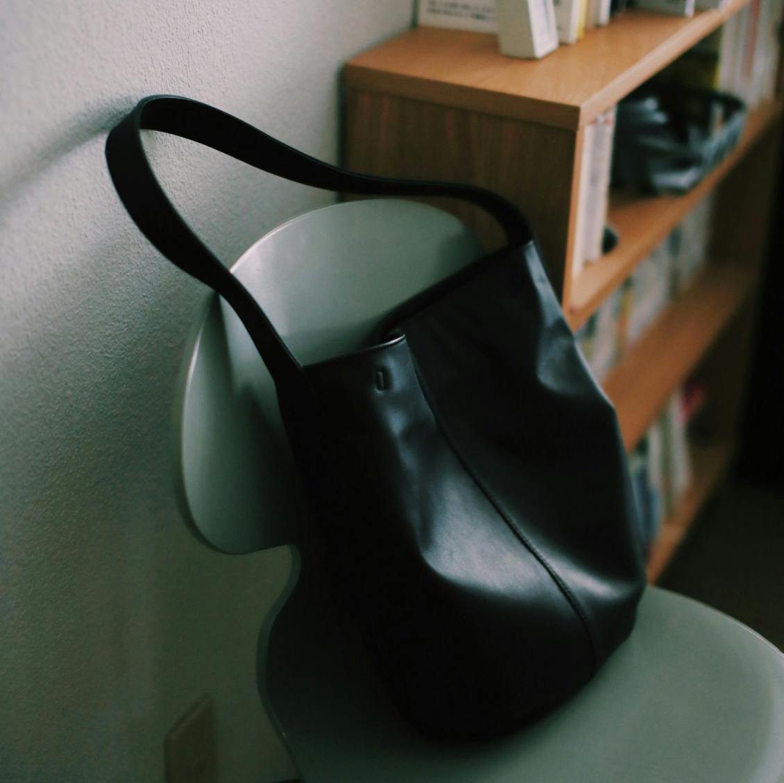 働くママにもちょうどいいオリジナルレザートートバッグ - 北欧