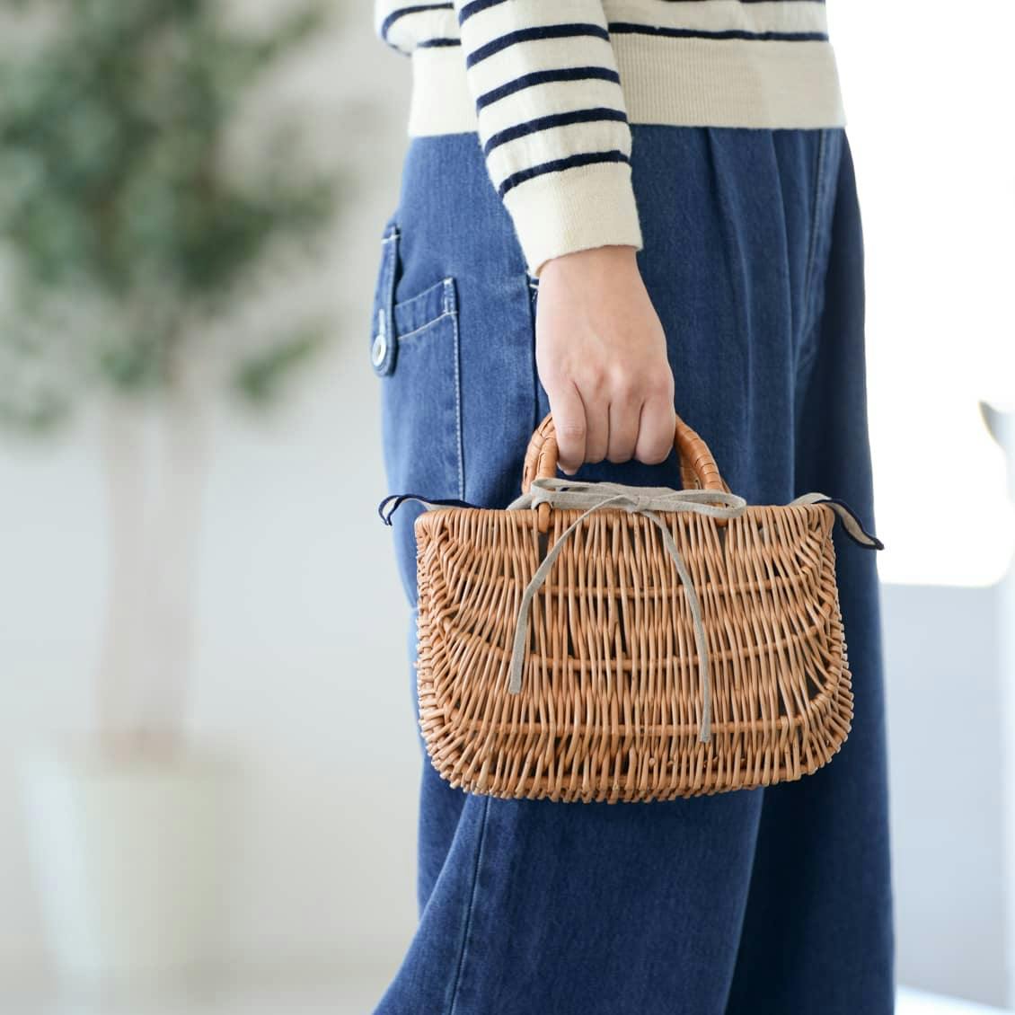 取り扱い終了】Grozi/ラトビアのかごバッグ（S） - 北欧、暮らしの道具店
