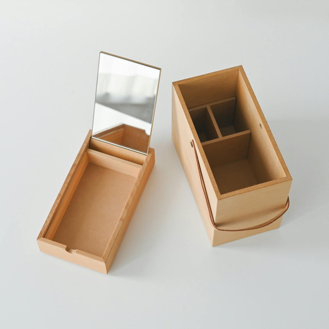 私らしい一日のはじまりに」道具も気持ちも整うメイクボックス - 北欧