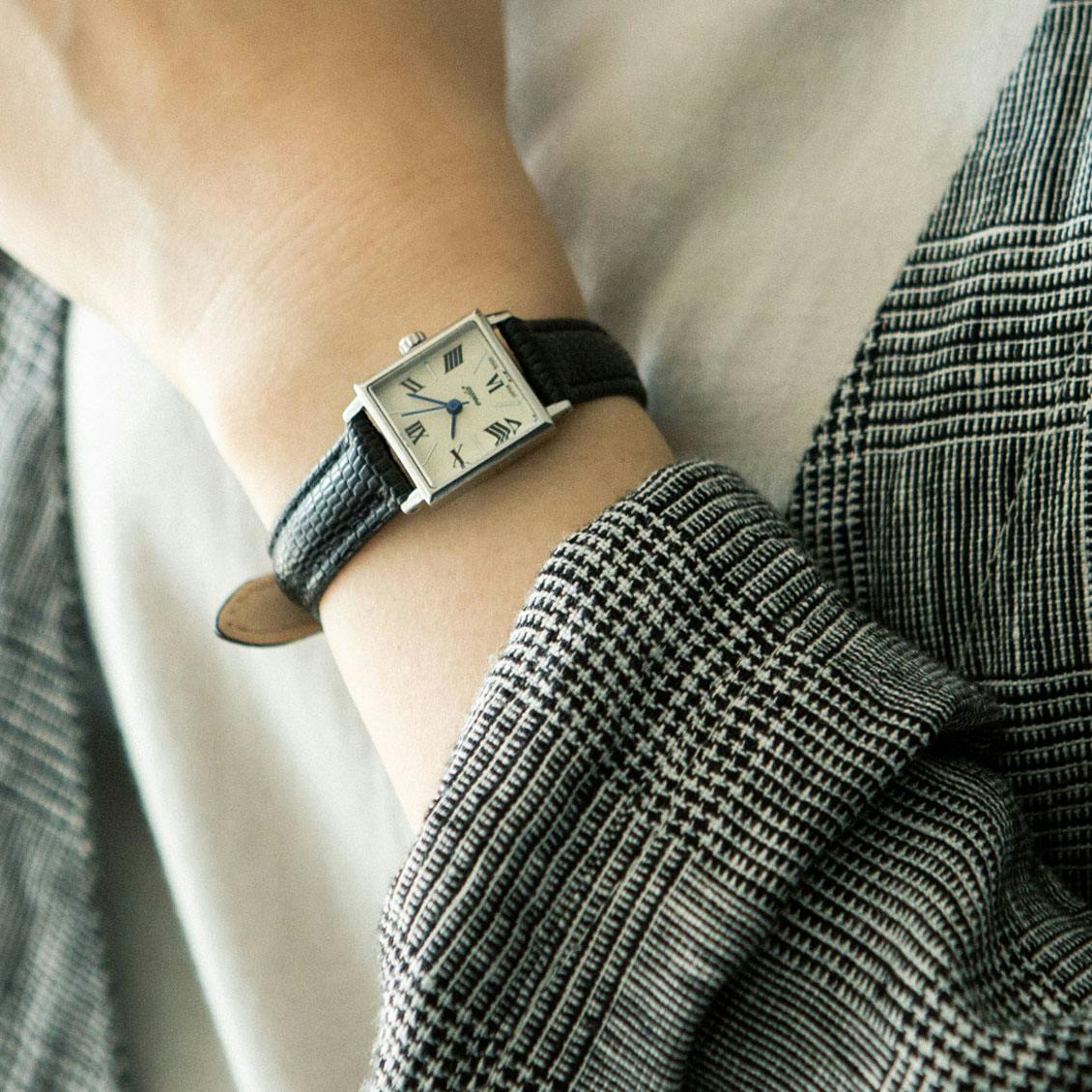 VIDA＋（ヴィーダ プラス）腕時計 - 北欧、暮らしの道具店