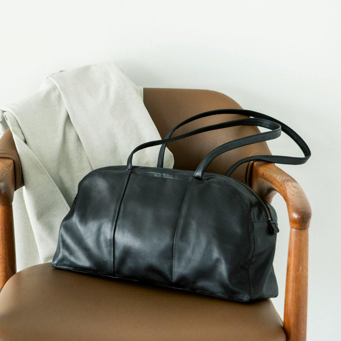 がんばりどきも私らしく」一田憲子さんとつくったラウンドレザーバッグ