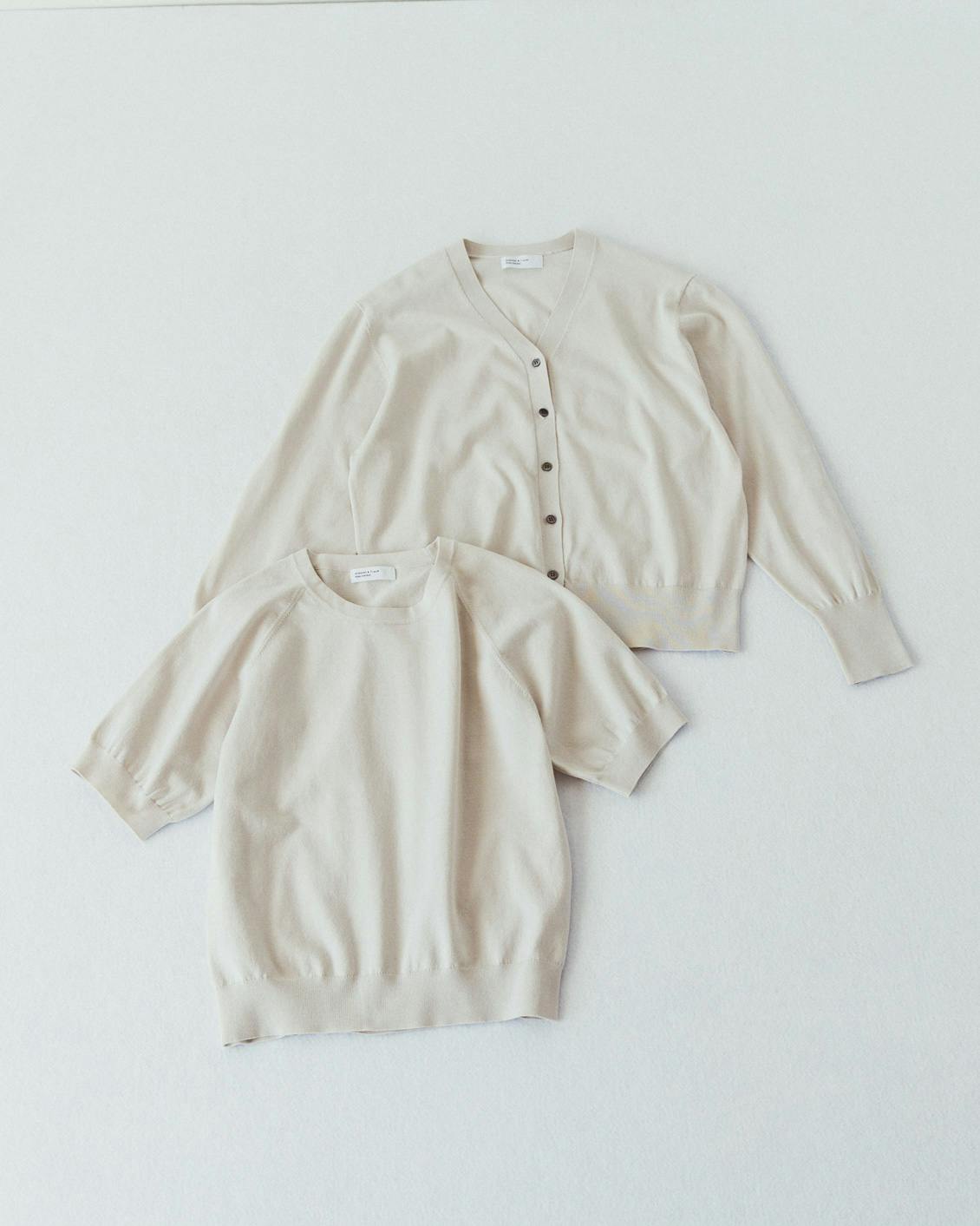 カジュアルから、きちんとまで」アンサンブルニット（半袖