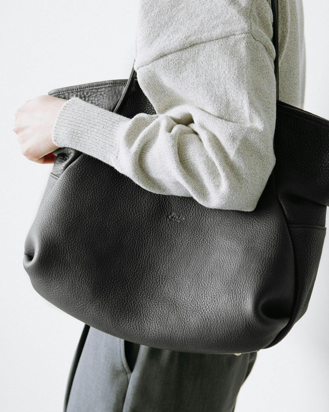 Ense / アンサ / レザートートバッグ（ブラック） - 北欧、暮らしの道具店