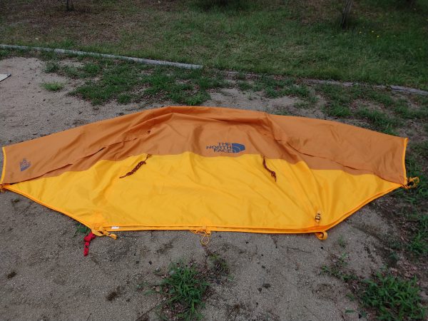 ノースフェイス【ストームブレイク2】カッコいい！黄色いテントは
