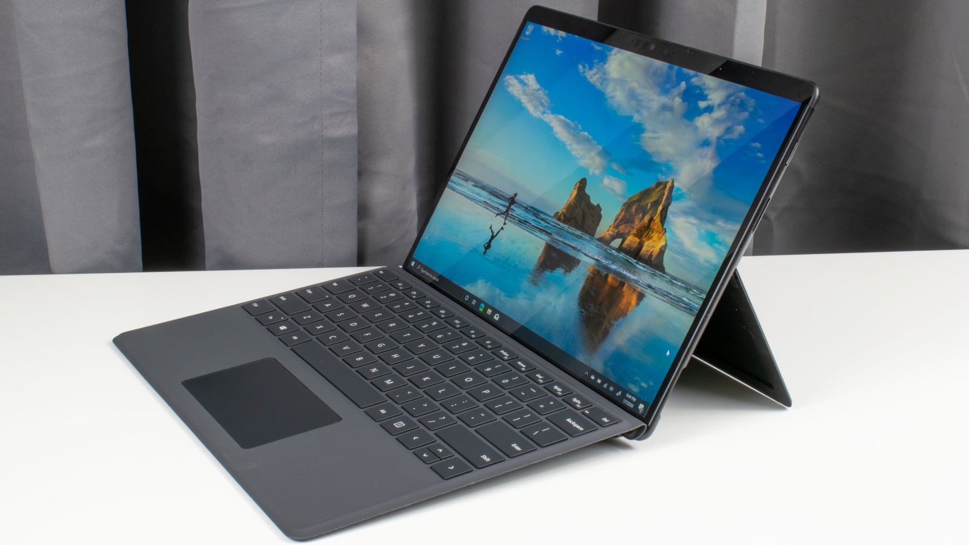 Microsoft Surface Pro X And Pro 7 Review: Snapdragon And x86