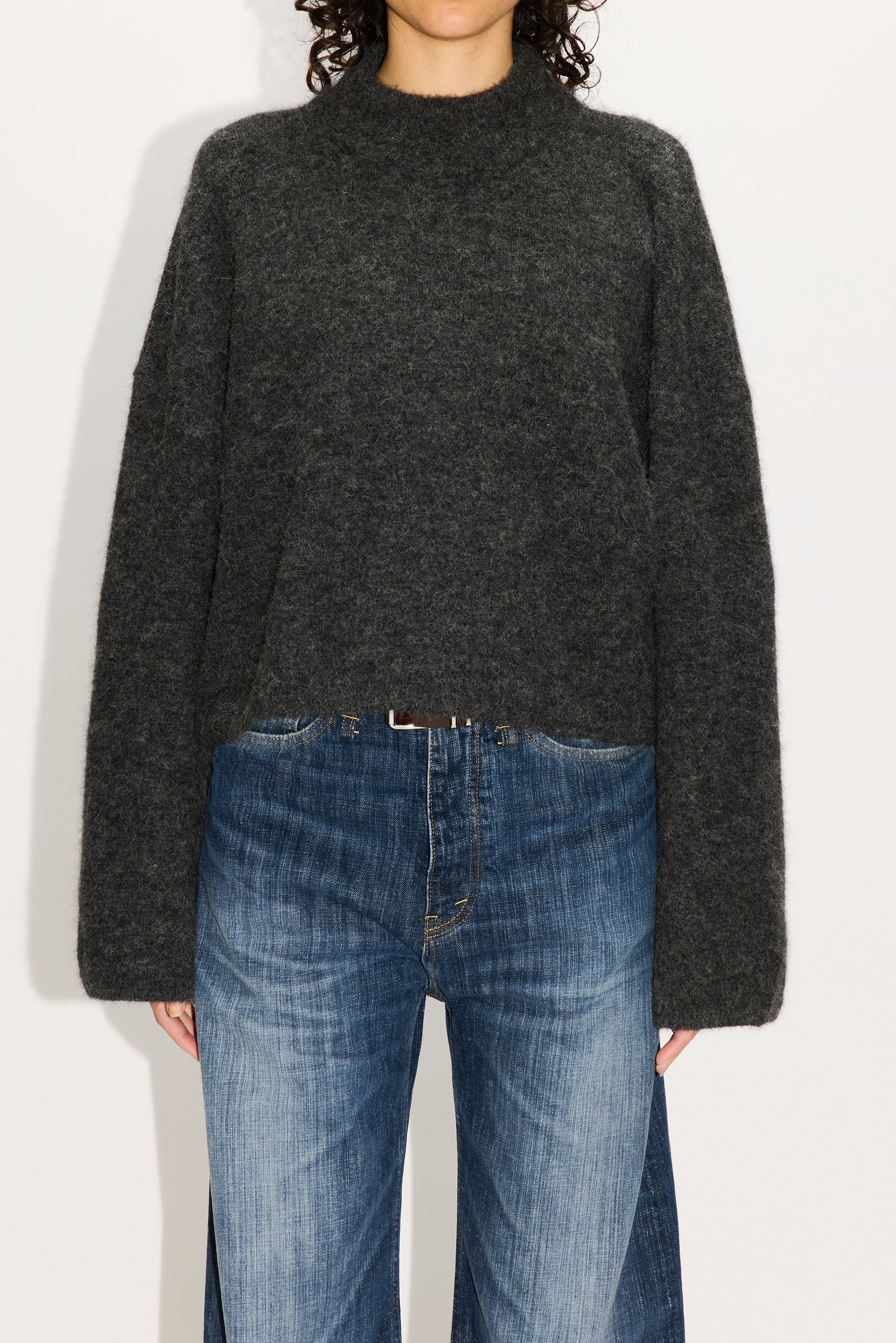 Cropped Oversized Sweater – HOPE STHLM