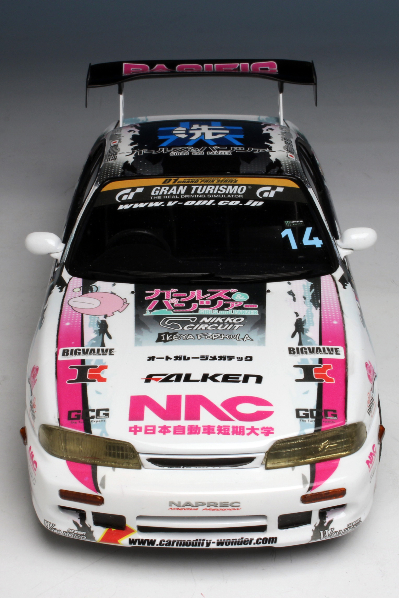 1/24 PACIFIC RACING NAC S14タイプ D1グランプリ『ガールズ