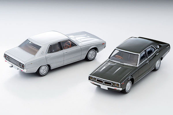 1/64 日産スカイライン 2000GT-X（緑）72年式| ホビー