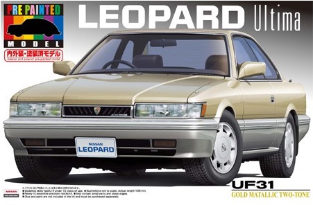 1/24 F31レパード アルティマ 前期型（ゴールドメタリックツートン