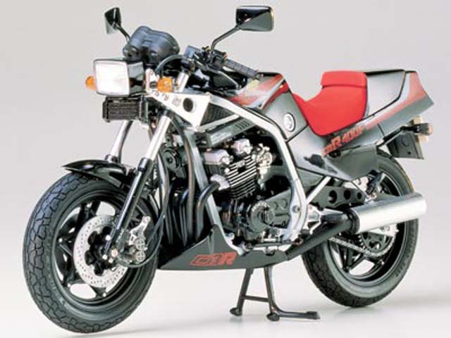 1/12 ホンダCBR400F | 鉄道模型・プラモデル・ラジコン・ガン