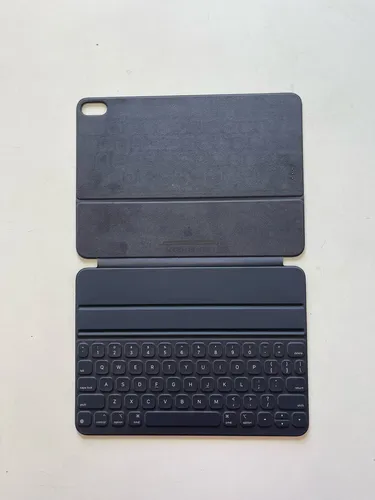 Teclado Apple Smart Keyboard Folio P/ Ipad Pró 11 A2038 Cinza