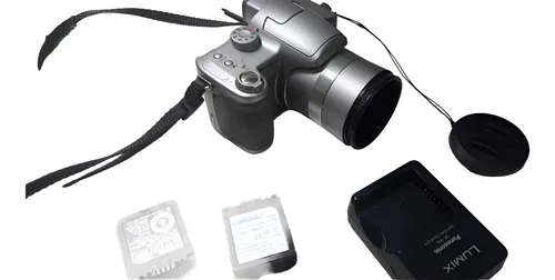 Câmera Panasonic Lumix Dmc-fz7 Funcionando - Sem Cartao Prateado