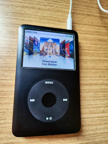Apple Ipod Classic 80gb Preto Preto | Parcelamento sem juros