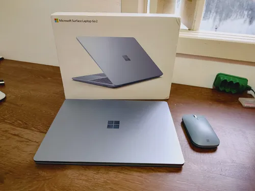 Microsoft Surface Laptop Go 2 - I5 (11th), 8gb, 256gb, Touch Cinza