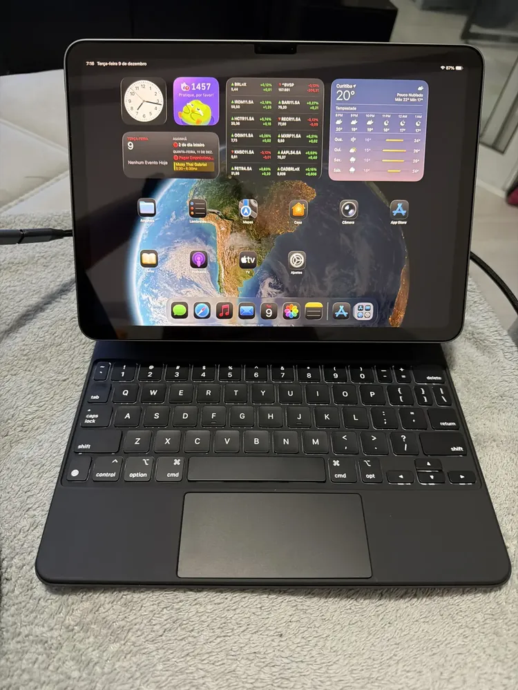 Apple Magic Keyboard Cor Preto A2261 | Parcelamento sem juros