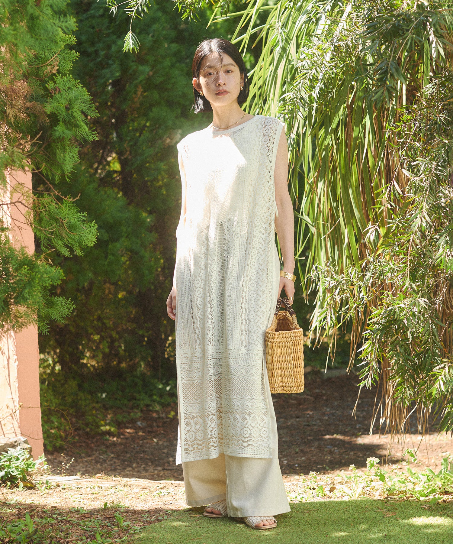 レースレイヤード ノースリーブ ワンピース