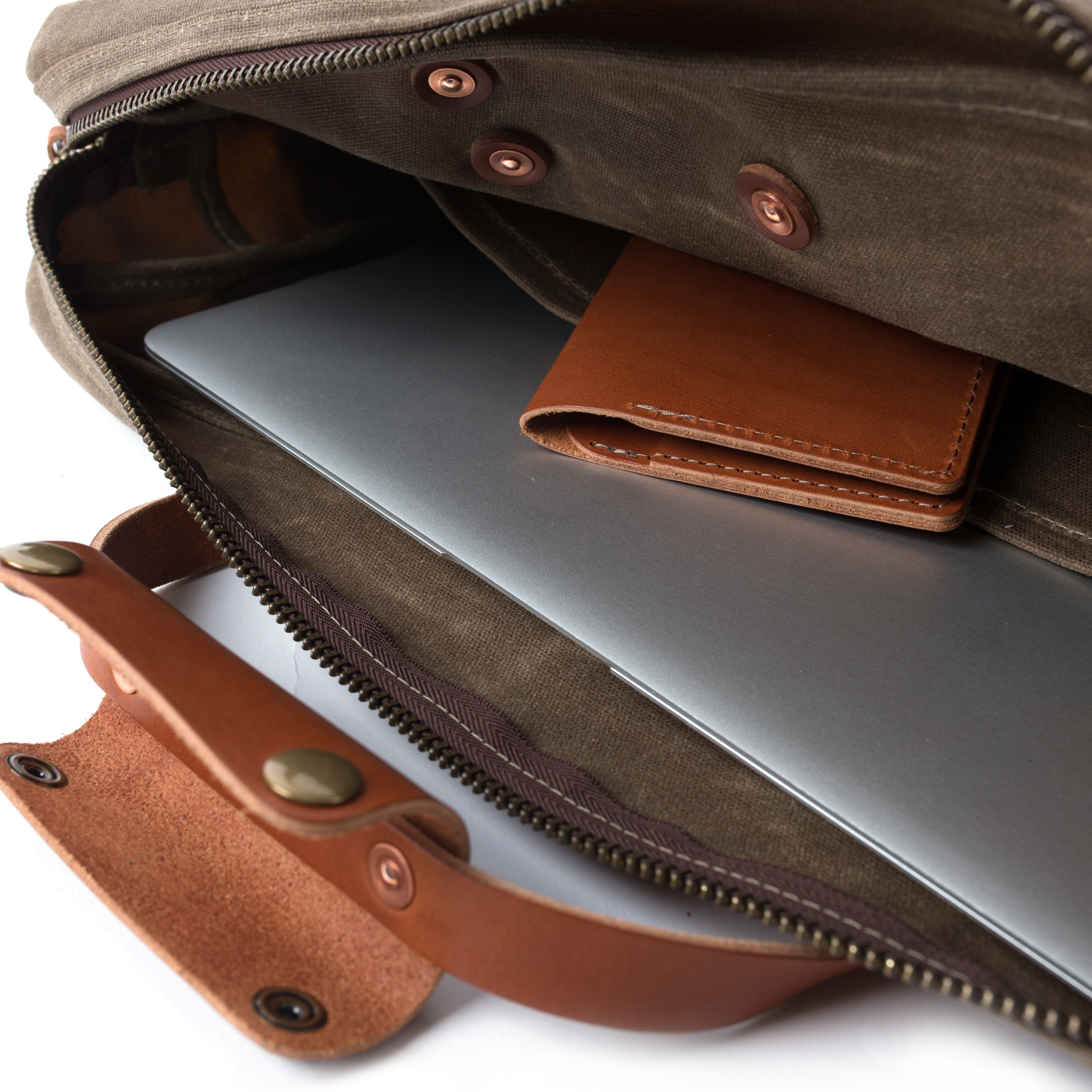 Bradley Mountain The Courier - Waxed Canvas Briefcase - Field Tan