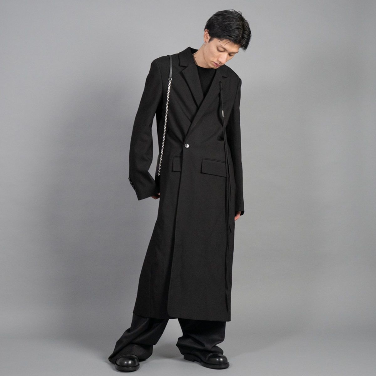 アンドゥムルメステール 2024年秋冬 コート&ニット | HUES 福岡