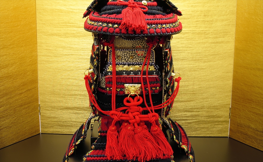 市川光玉作 8号 本鹿絵革 革小札 正絹糸縅 大鎧