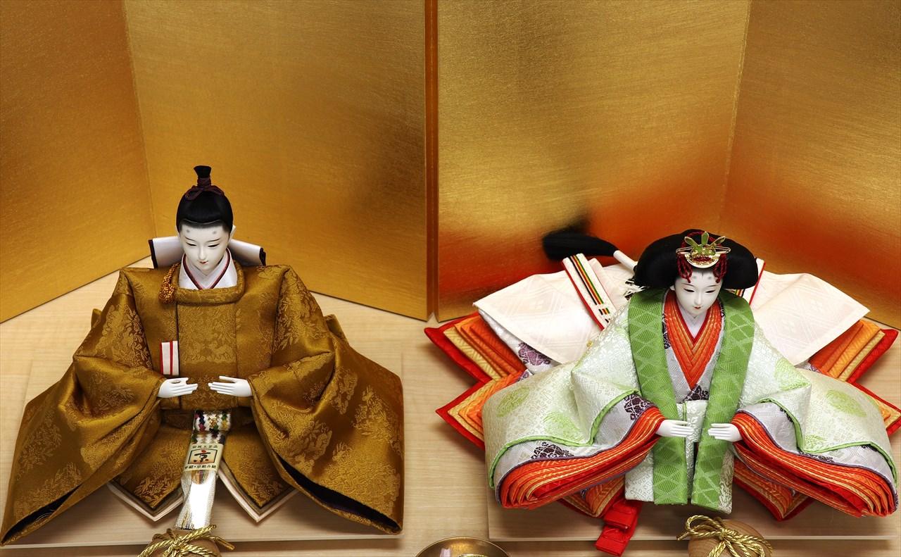 平安道翠 「令和雛 黄櫨染」 - 人形舗 福順号オンラインショップ