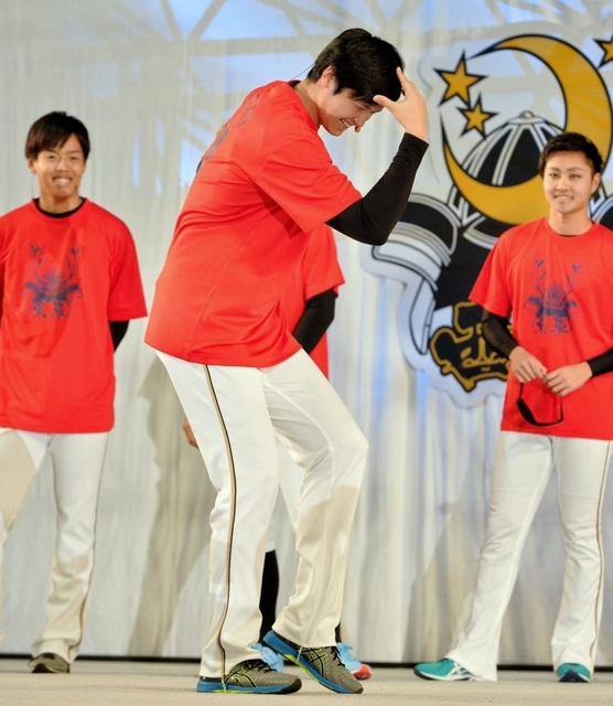 日本ハム大谷がムーンウォーク披露 最後のファンフェスに「さみしい