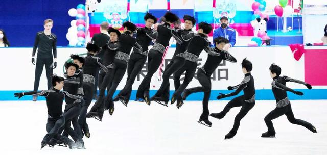 羽生結弦 4回転半成功へ確かな一歩 国内初！公式練習で12度挑戦