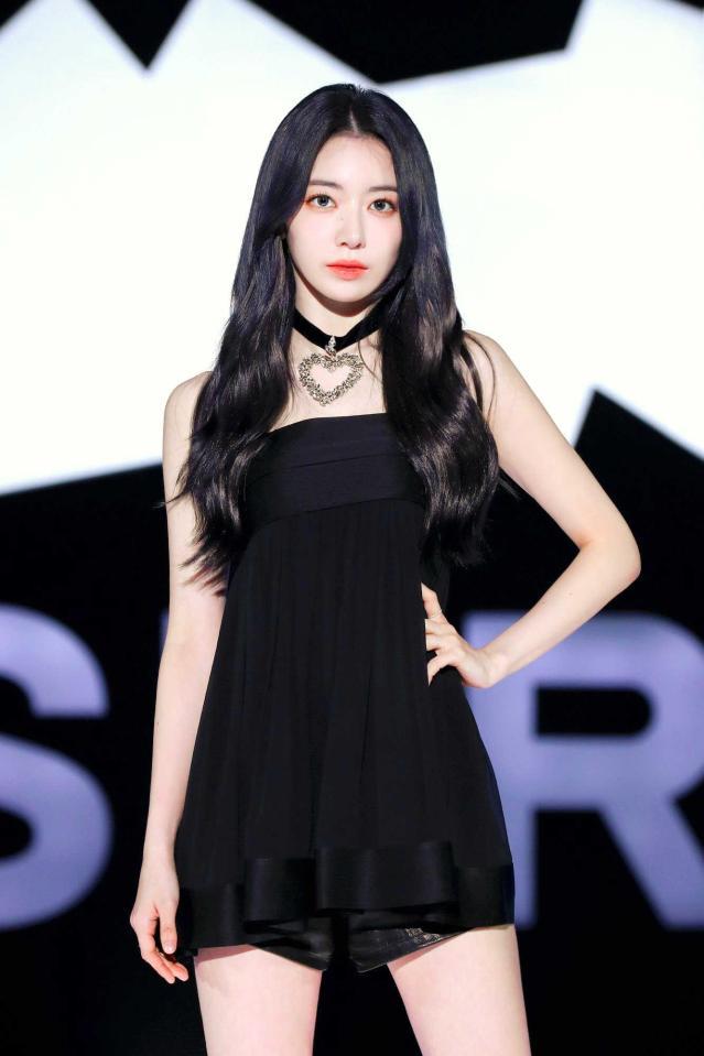 元HKT宮脇咲良 SAKURAで「3回目デビュー」ソウルでイベント