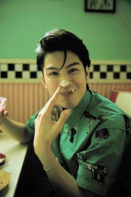 THE RAMPAGE長谷川慎、初写真集で驚異の8パック＆体脂肪率