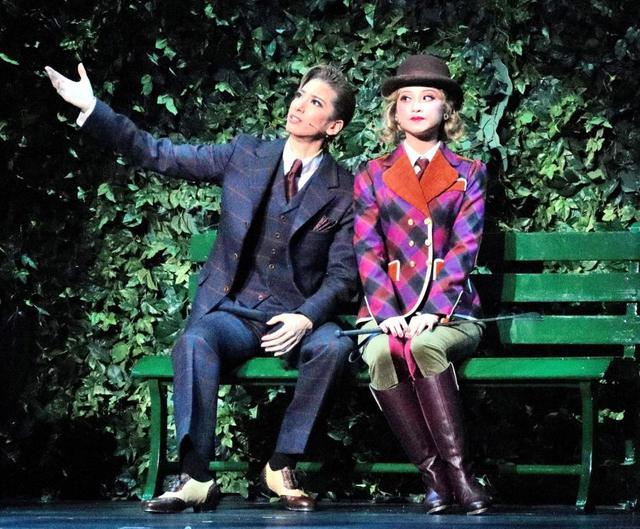 宝塚花組「TOP HAT」開幕 柚香光「1日1日を大切に」/芸能