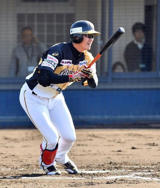 元阪神・西岡「トライし続ける」「まだまだ続ける」アピール不発も現役