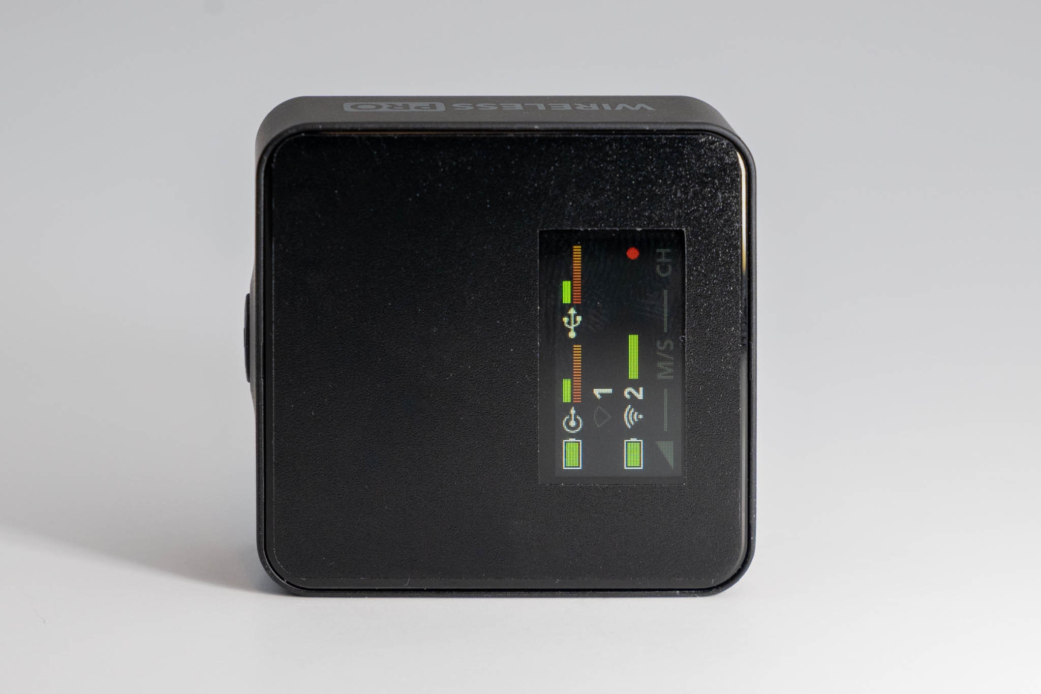 RODE Wireless Pro ＋ 専用保護フィルム Black Screen Protector