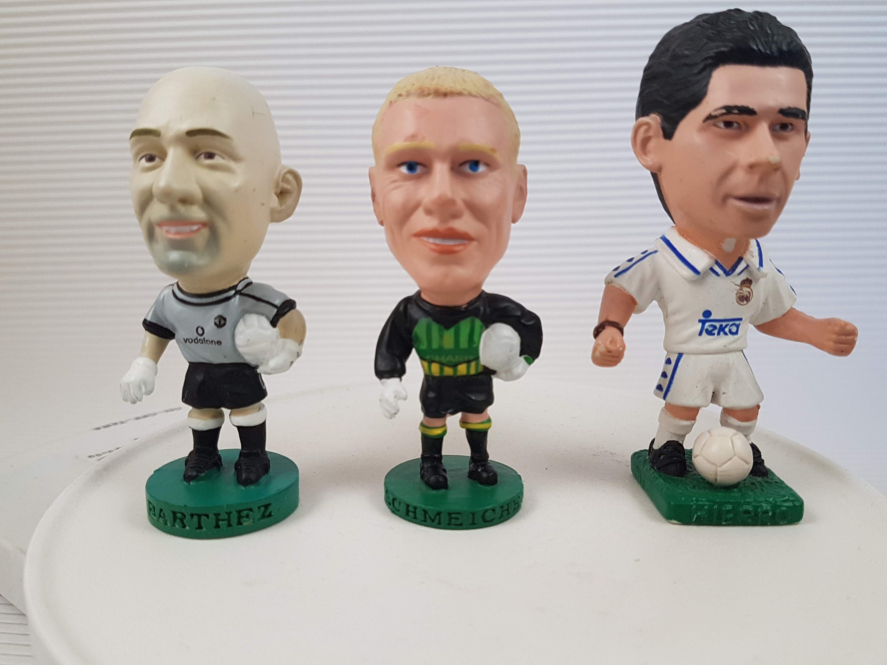 Corinthian Prostars Figurine – Barthez, Schmeichel, Suker, Keane