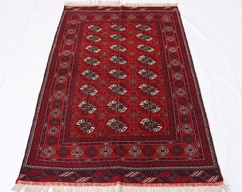 トルクメン ブハラ ラグ 4 x 7 フィート、手織りの赤いエリア ラグ