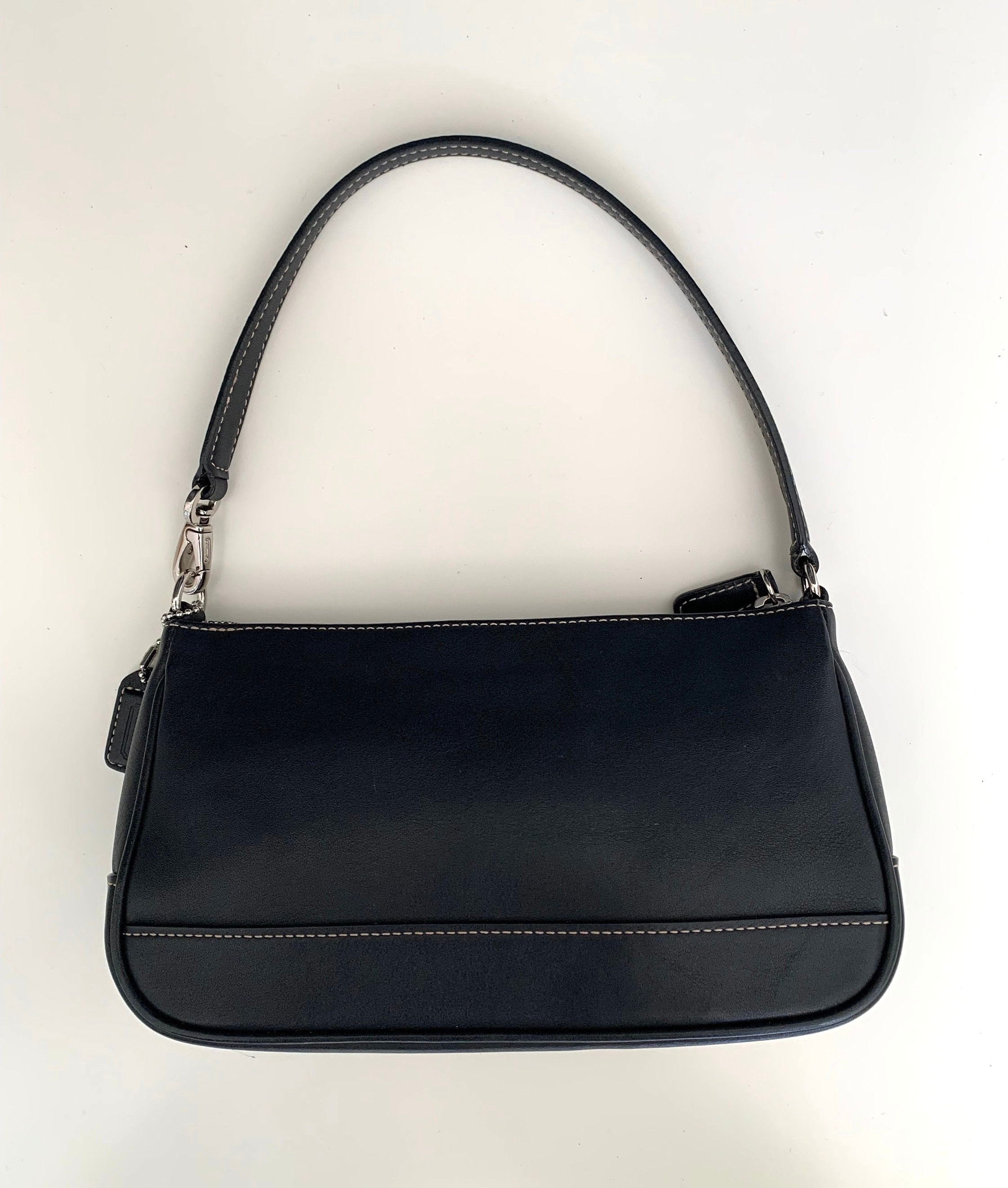 COACH Vintage Hamptons Demi Baguette Underarm Shoulder Bag in