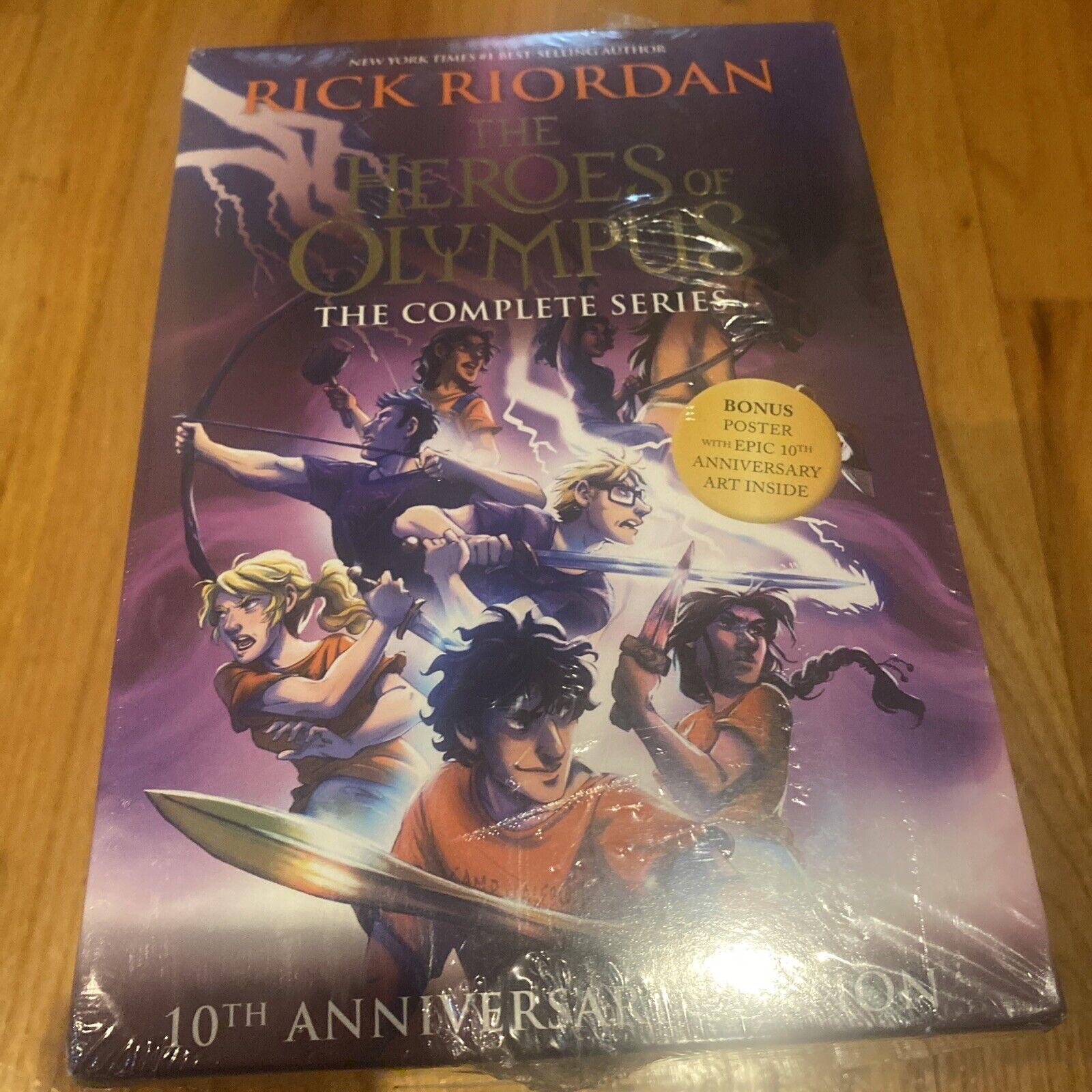 Heroes of Olympus Paperback Boxed Set, The-10th Anniversary
