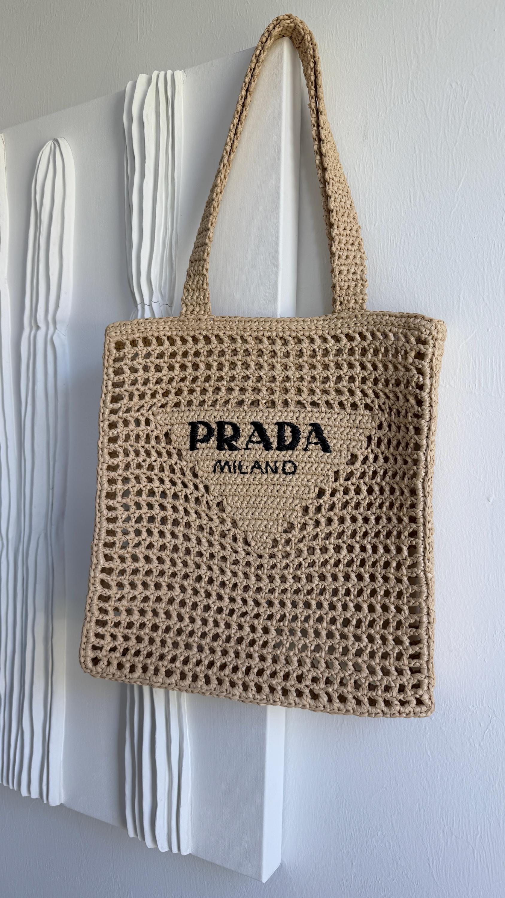 PRADA エコバッグ ベージュ 編み物 保存袋付き PRADA エコバッグ