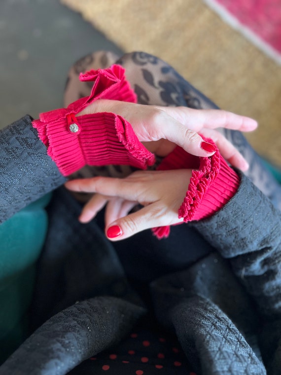 Beige Ruffled Cuffs/detachable Pleated Cuffs/detachable Cuffs