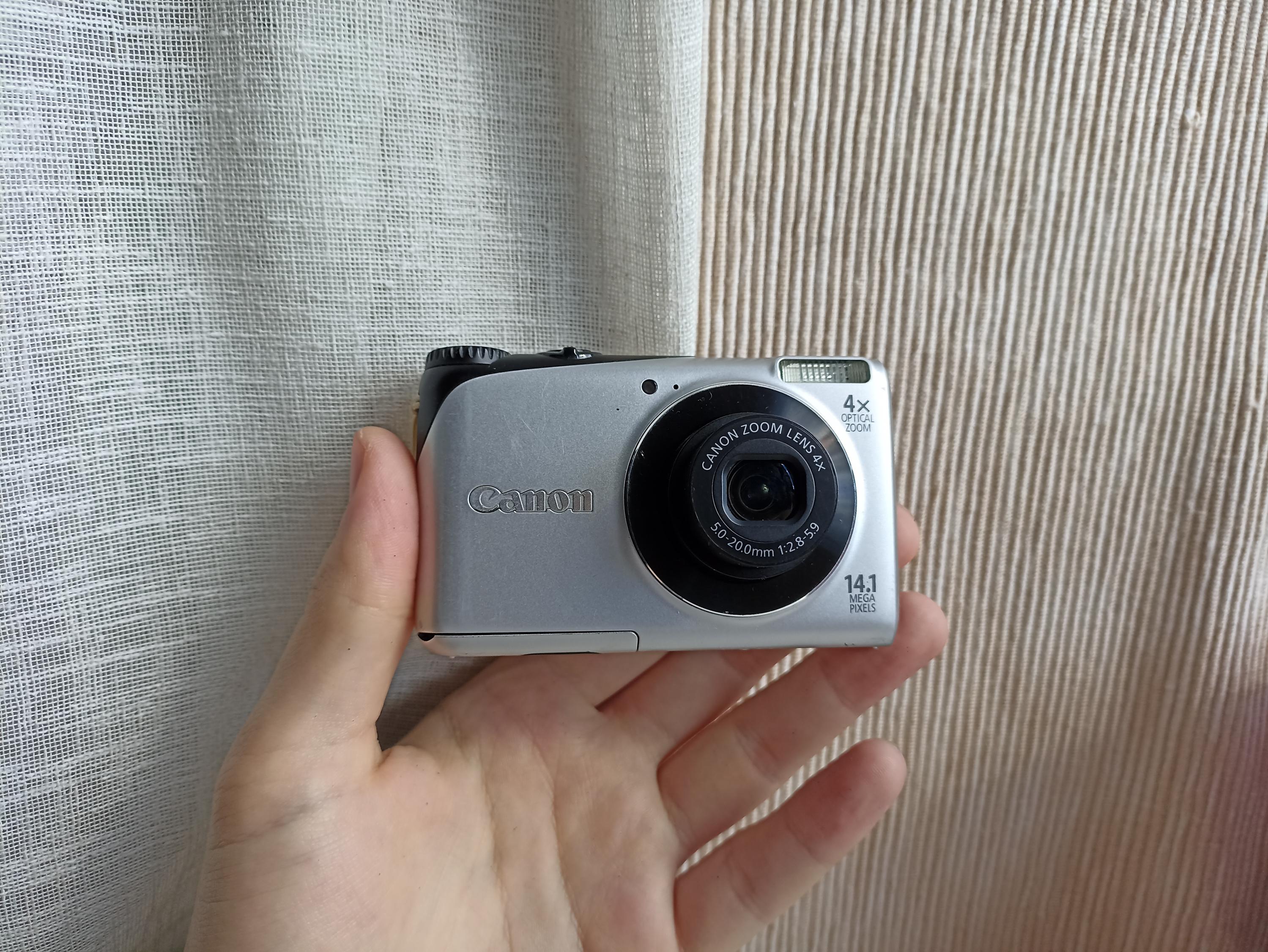 Canon Powershot A2200 HD Silver 14.1MP Digital Compact Camera