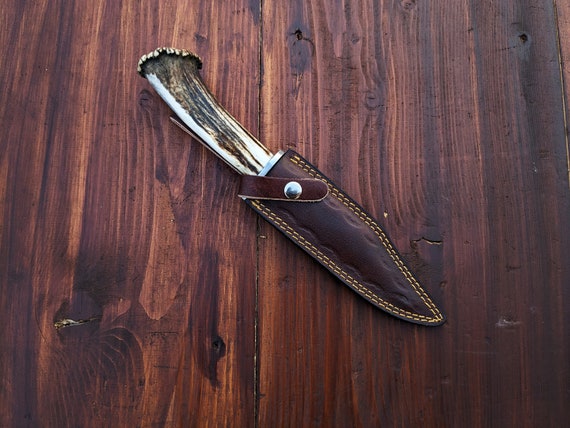 スーパーナチュラル ルビーのナイフのレプリカ：鹿の角のハンドル、革