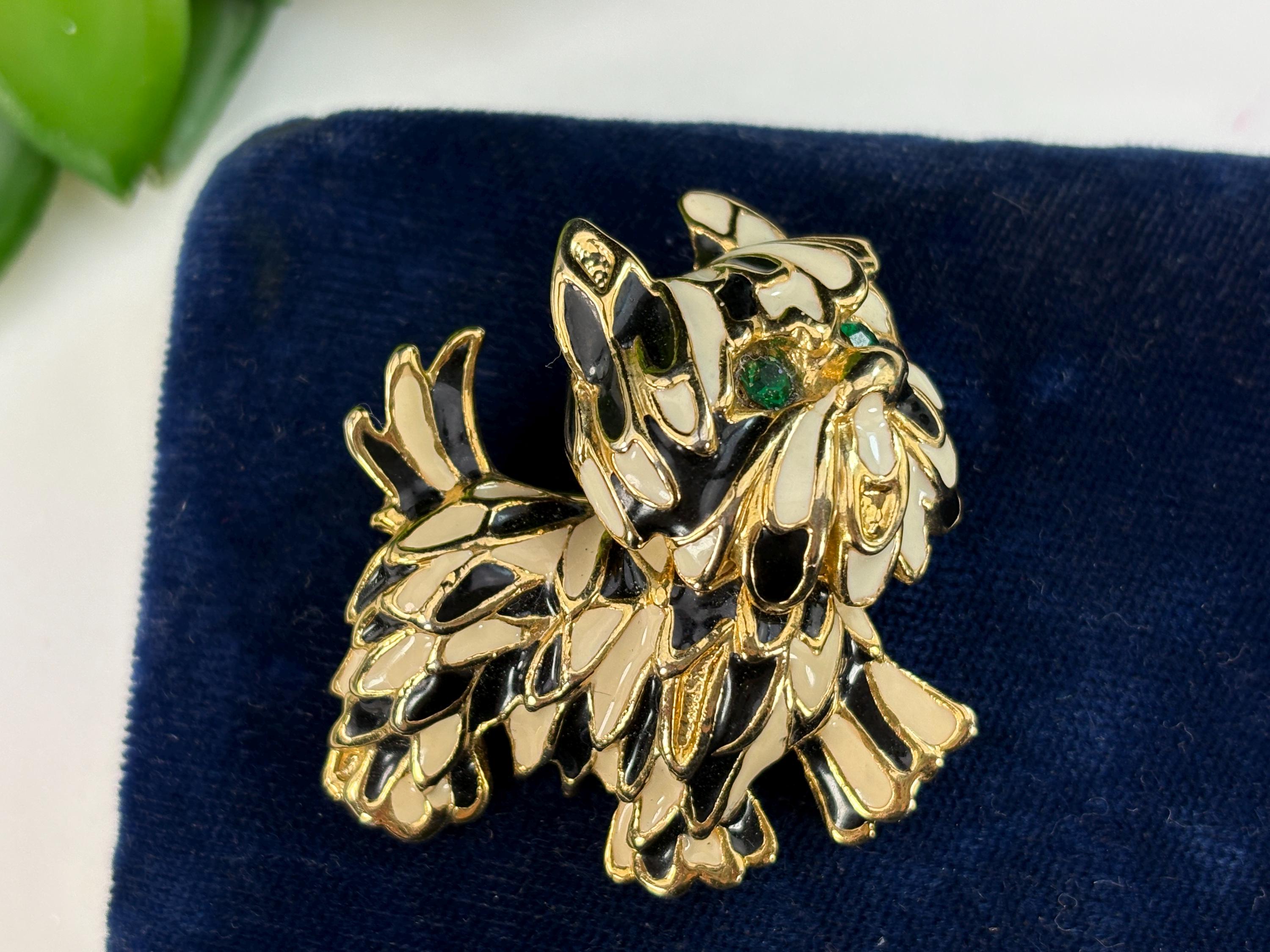 Trifari dog brooch - Etsy 日本