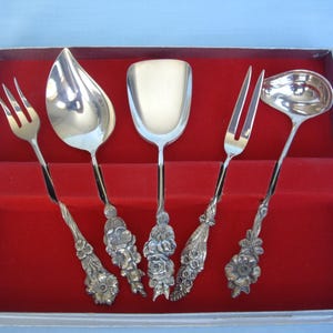 リード＆バートン】純銀 スターリング／ティースプーン「レ・サンク