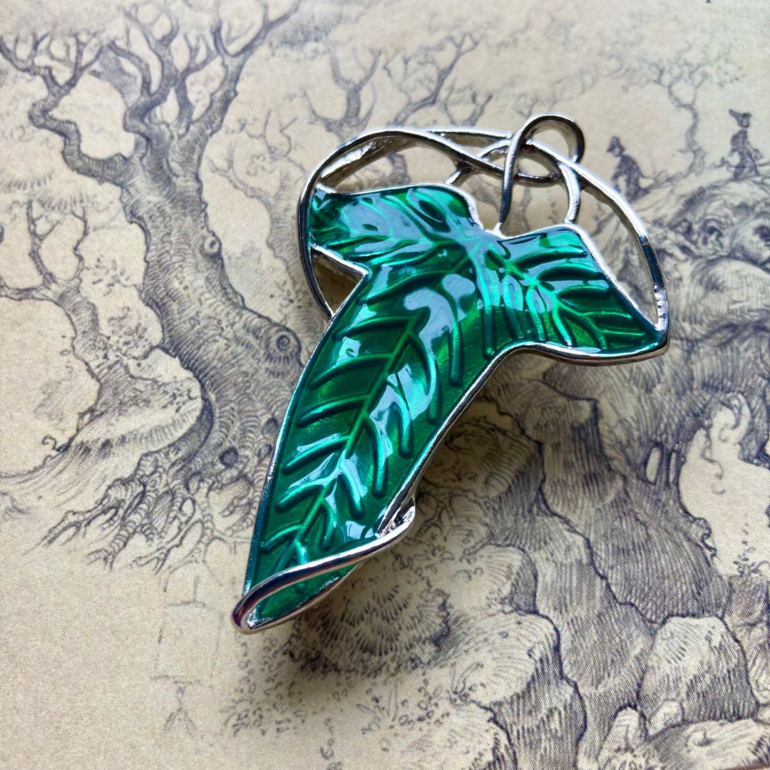 Brooch Elven Style Leaf of Lothlorien Cloak Pin - Etsy Canada