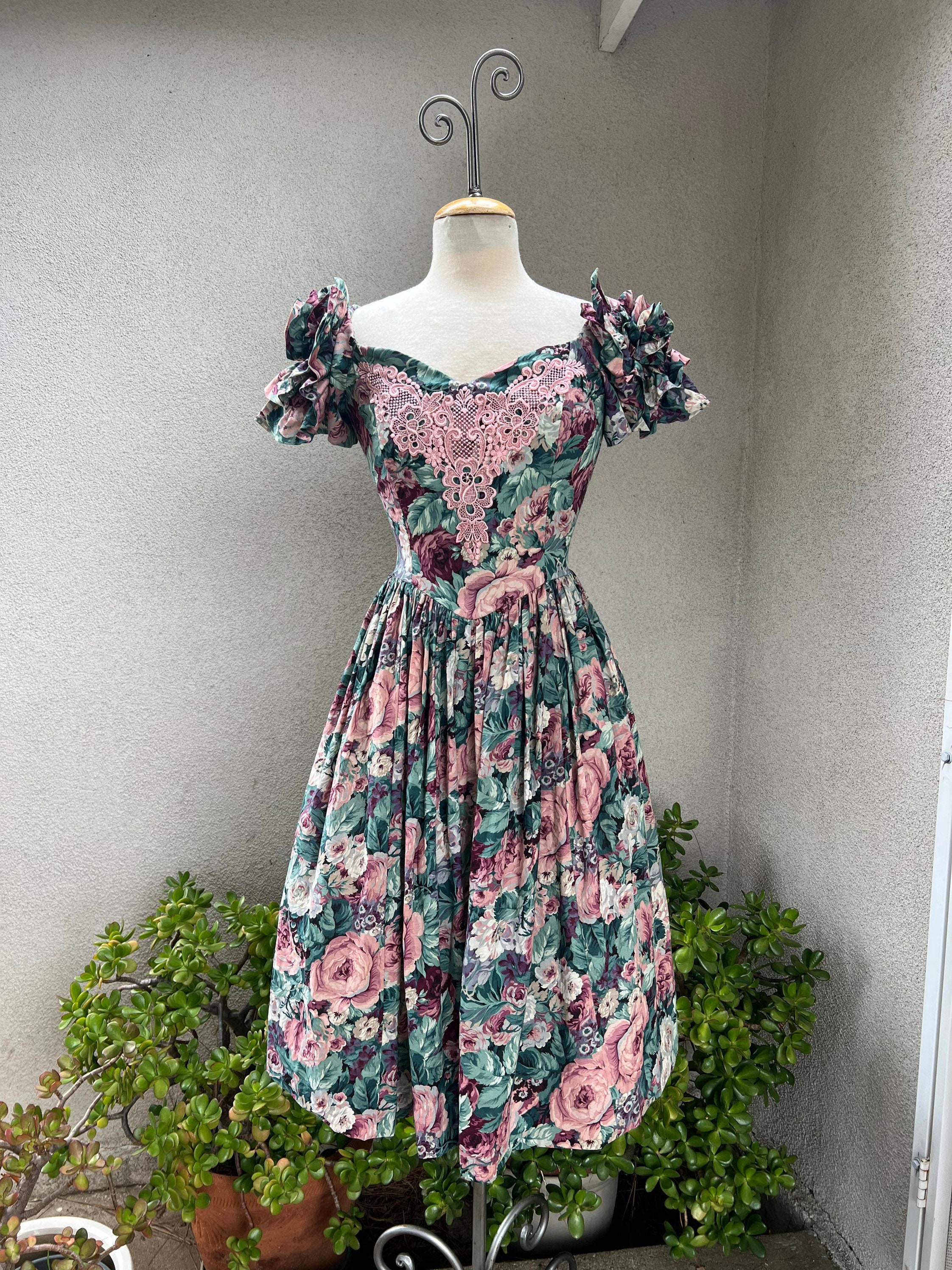 Vintage Jessica Mcclintock Bridal Pattern Green Pink Floral Dress