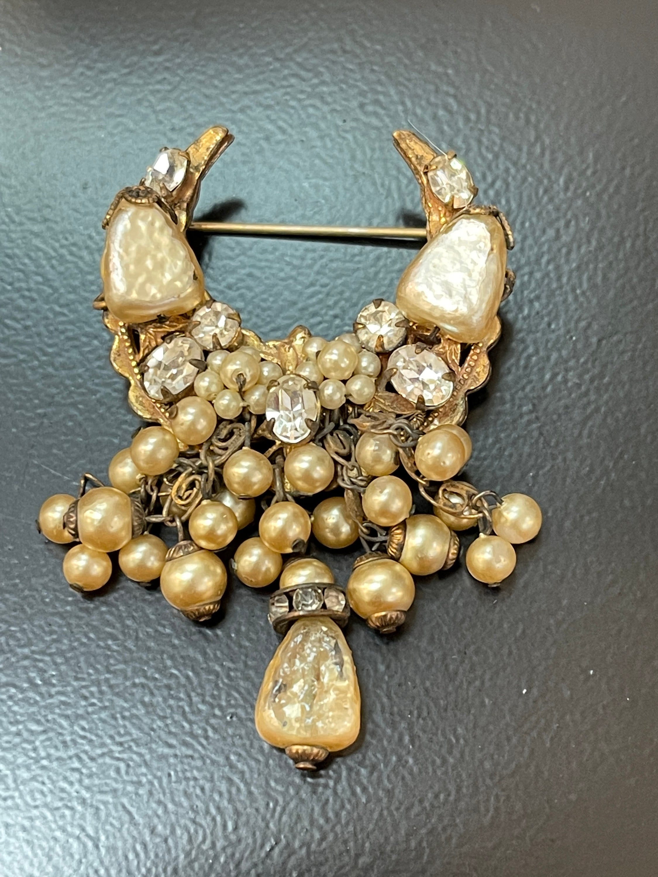 Original by robert brooch - Etsy 日本