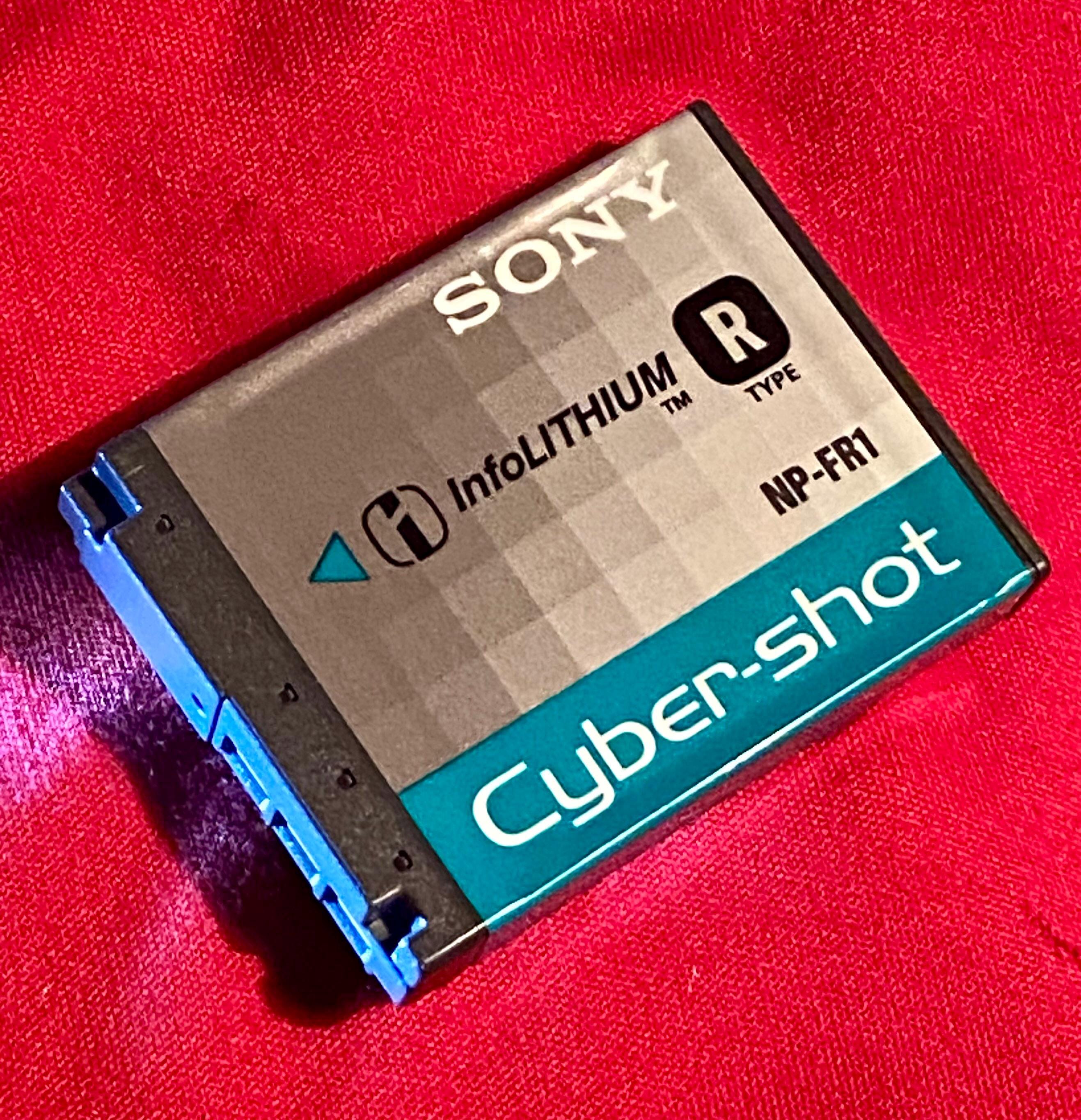 Sony infoLITHIUM Rシリーズ NP-FR1 カメラバッテリー - リチウム