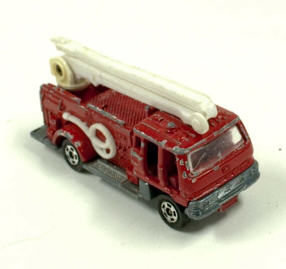 トミカ No.3 スクワート消防車 1/110 日本 1975年 ヴィンテージ