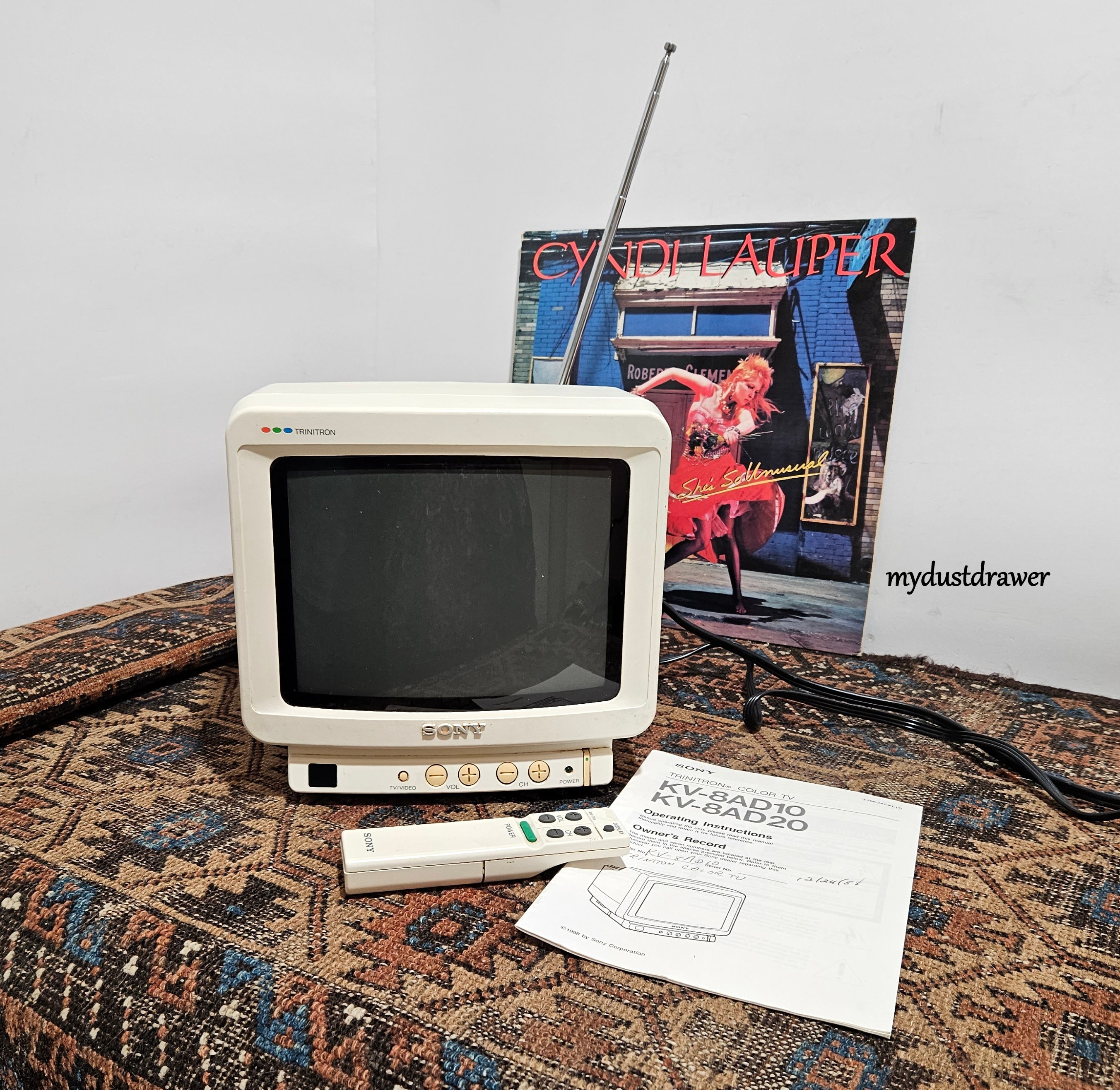 1988 SONY Trinitron 8