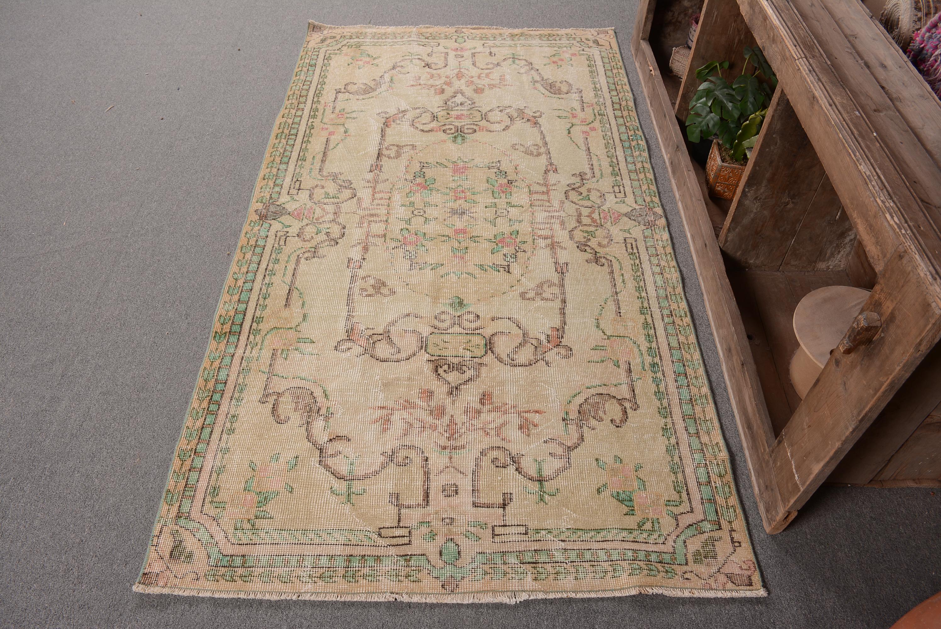 ヴィンテージラグ、トルコラグ、4x6 アクセントラグ、ウシャクラグ