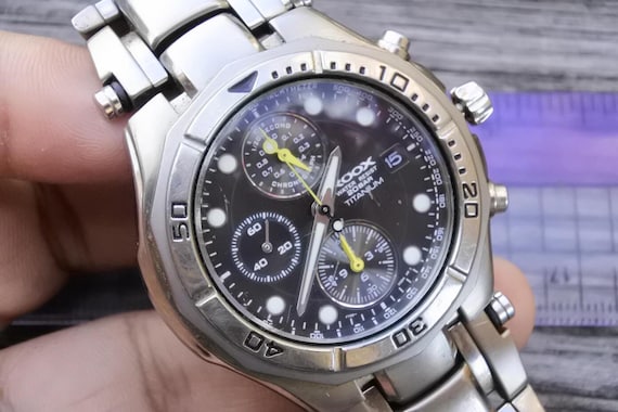 Vintage Alba Roox Titanium Chronograph 7T92 0FJ0 Men Quartz Watch