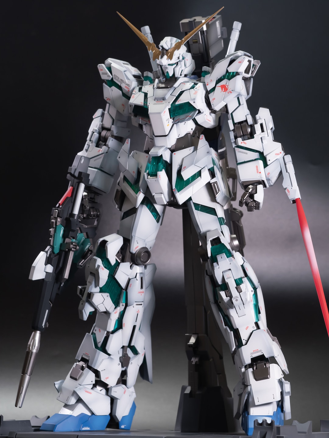 プレミアムバンダイ限定品 PG 1/60 「RX-0 ユニコーンガンダム（最終